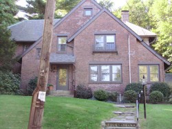 19 Sheffield Rd, Newton, MA 02460-2120