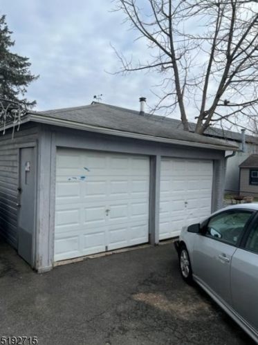 70 Richards Ave, Dover NJ 07801-4121 exterior