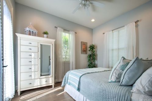 11 Oroville, Irvine CA 92602-0922 exterior