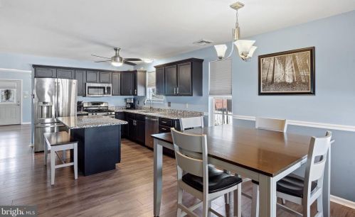 451 Thomson Ave, West Deptford, NJ 08066-1644