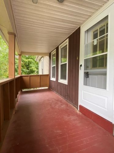 14 Parker Ave, Montgomery MA 01085-1518 exterior