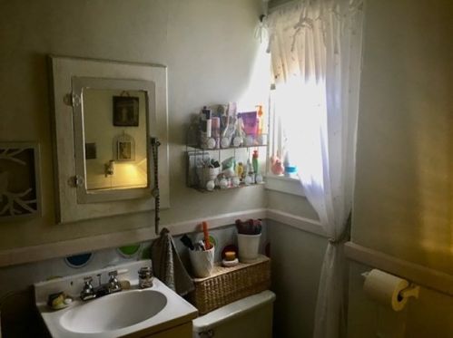 187 Crapo St, New Bedford MA 02744-1027 exterior