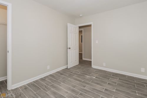 2630 Bryant Dr, Atlanta GA 30344-2014 exterior