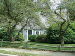 15 Longmeadow Rd, Newton, MA 02459-3428