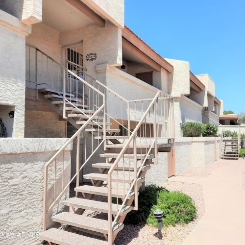 4150 Cactus Rd, Phoenix AZ  85032-7608 exterior