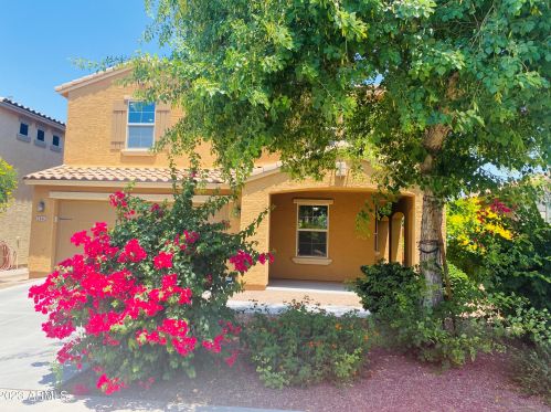 2142 Campo Bello Dr, Phoenix AZ  85022-2217 exterior