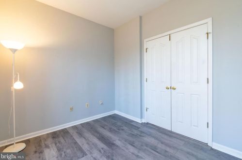 5484 Wooded Way, Columbia MD  21044-5722 exterior