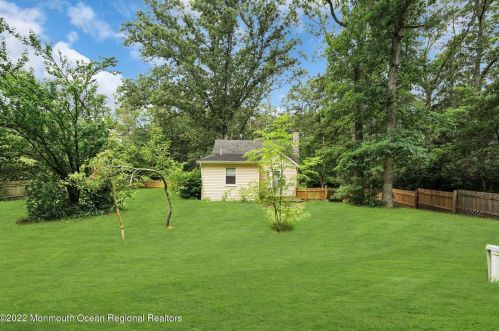 167 Ross Ln, Jackson Twp NJ 08527-4611 exterior