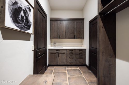 8449 Silver Crk Rd, Park City UT exterior