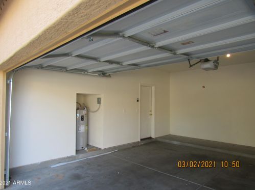 7427 27th Way, Phoenix, AZ 85042-5963