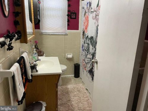 1109 Delsea Dr, West Deptford NJ 08093-2252 exterior