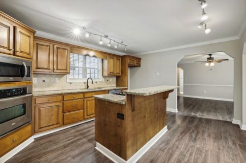 2544 Dukes Cir, Conyers GA  30013-1932 exterior