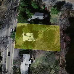 580 Walnut St, Newton MA  02460-2462 aerial view