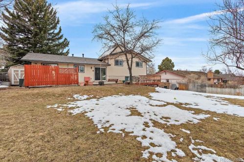 7154 Quebec Ct, Englewood CO 80112-1721 exterior