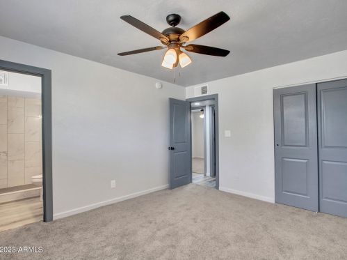 5526 Clarendon Ave, Phoenix AZ 85033-4118 exterior