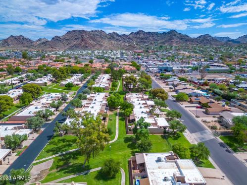 1173 Beryl Ave, Phoenix AZ 85021-2480 exterior