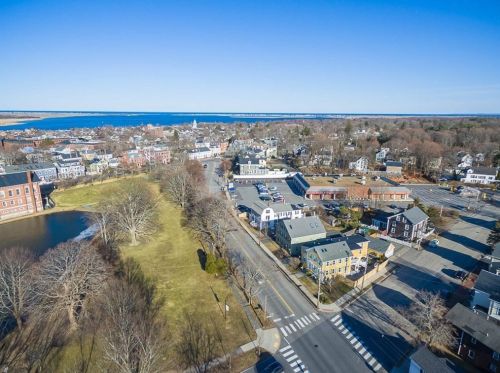 23 Pond St, Newbury MA  01950-3915 exterior