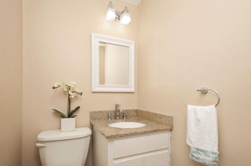 231 Route 28, Harwich MA exterior