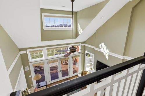 16 Black Rock Dr, Hingham MA 02043-4892 exterior