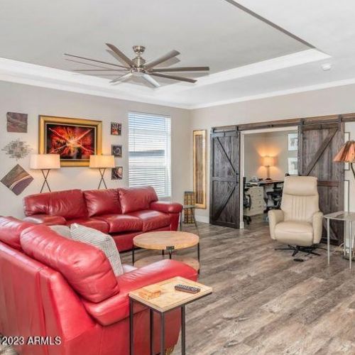 42330 3 St, Phoenix AZ 85086-7401 exterior