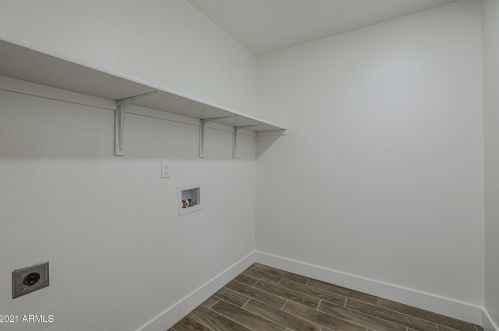 837 El Caminito Dr, Phoenix AZ 85051-9114 exterior