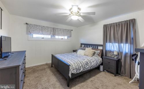 20 Beech Pl, West Deptford NJ 08096-3301 exterior