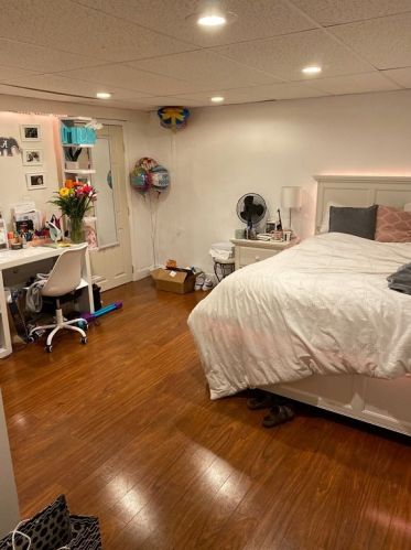 138 Main St, Montgomery MA 01085-3362 exterior