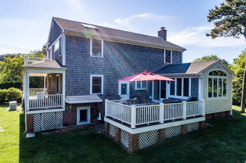 115 Seaquanset Rd, Chatham, MA 02633-2940