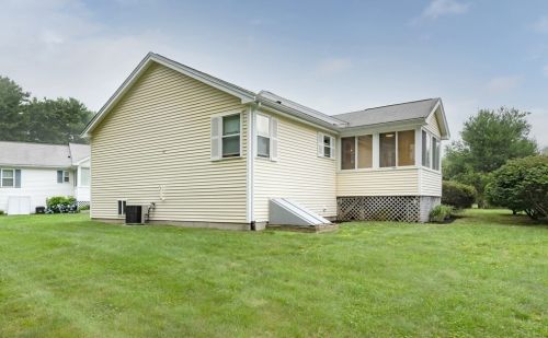 35 Brookbend Way, East Bridgewater MA  02333-2190 exterior