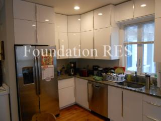 141 Summer St, Watertown MA  02472-3802 exterior