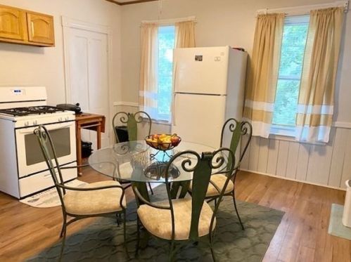 107 Chancery St, New Bedford MA 02740-3568 exterior