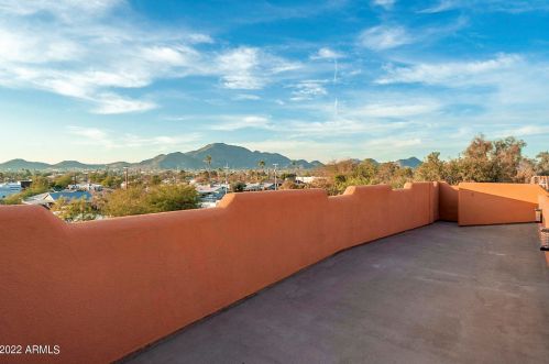 9032 14 Pl, Phoenix AZ 85014-4210 exterior