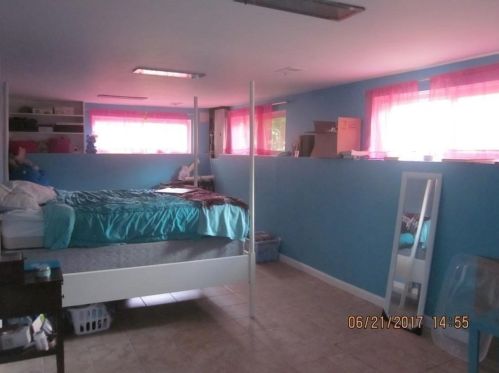 30 Hazelhurst Ave, Newton MA 02465-1341 exterior