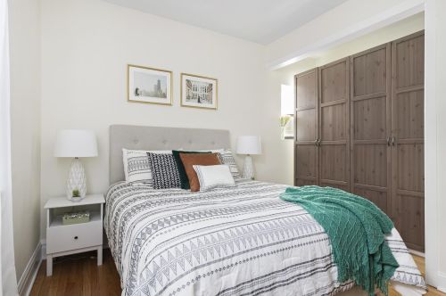 2239 Grv Ave, Forest View IL 60402-2572 exterior