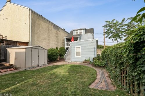 133 Main St, Belleville NJ 07109-3120 exterior