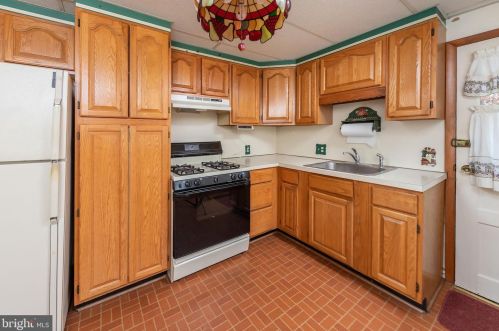 805 Grv Ave, West Deptford NJ exterior