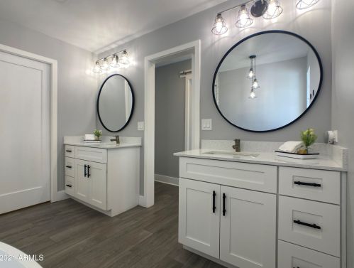 2423 Beryl Ave, Phoenix AZ 85021-2480 exterior