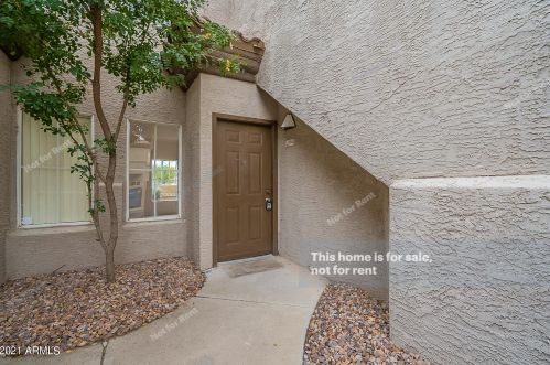 3236 Chandler Blvd, Phoenix AZ 85048-7207 exterior