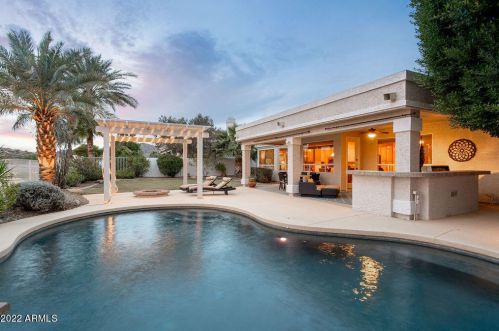 151 Briarwood Ter, Phoenix AZ 85048-0151 exterior