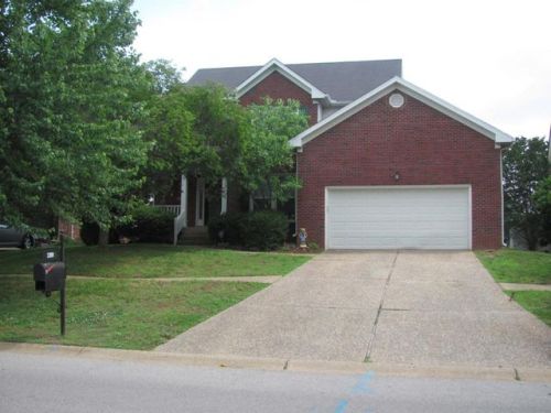 3309 Indian Lake Dr, Louisville, KY 40241-3405