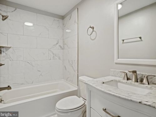 6322 Shady Side Rd, Shady Side MD  20764-9703 exterior