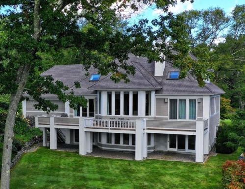 50 Choate Ln, Ipswich MA  01938-3020 exterior