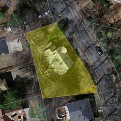 25 Woodcliff Rd, Newton MA 02461-1822 aerial view