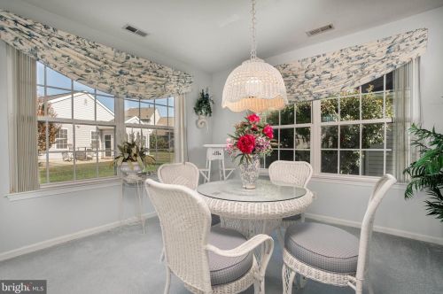 125 Sandpiper Ln, West Deptford NJ 08086-2196 exterior