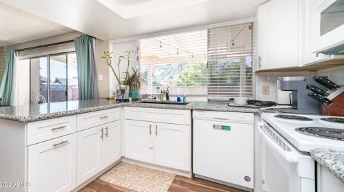 17204 31 Ave, Phoenix AZ 85017-4043 exterior