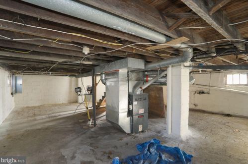 1776 Delsea Dr, West Deptford NJ 08093-1222 exterior