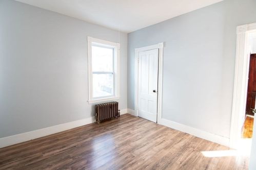 154 Eastern Ave, Worcester MA  01605-2814 exterior