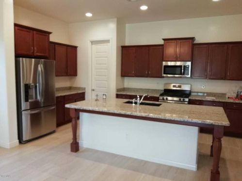 234 Beverly Ln, Phoenix AZ  85023 exterior