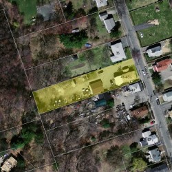 41 Oak Ave, Newton MA 02465-1814 aerial view