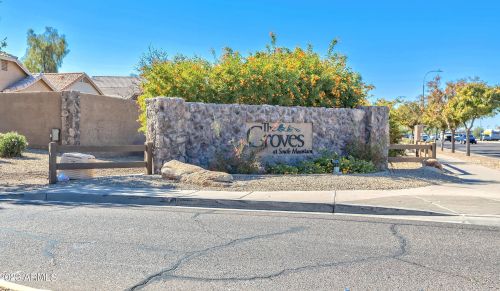 8002 26th St, Phoenix AZ  85042-7056 exterior